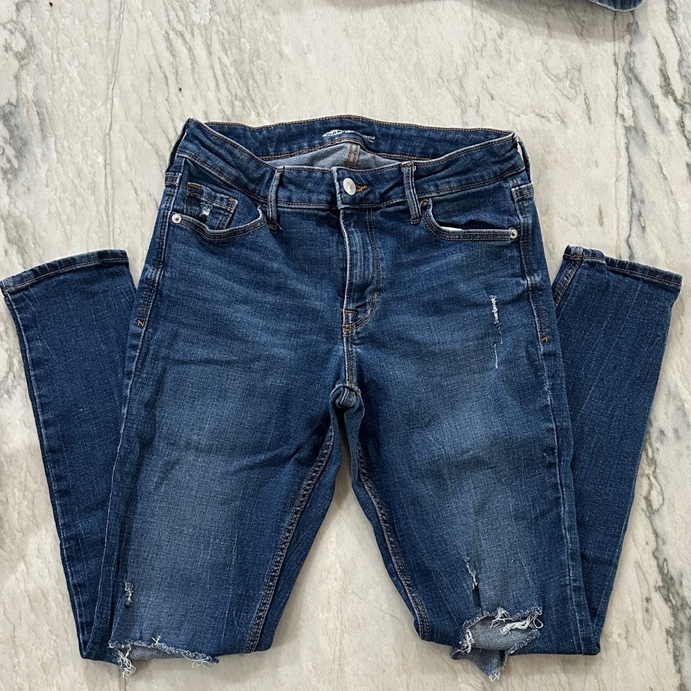 Old Navy Women's Dark Blue Distressed Skinny Jeans size 8